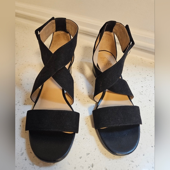 Womens 9 Naturalizer Block Heel Dress Sandal Adele - Picture 3 of 13